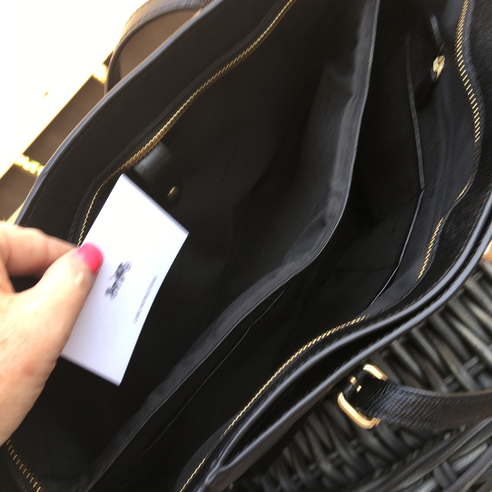 Authentic Black Coach Zip Top Tote - EUC - Picture 11 of 15